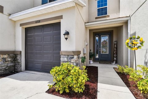 Touwnhouse à vendre à Tampa, Floride: 3 chambres, 151.06 m2 № 1902251 - photo 4