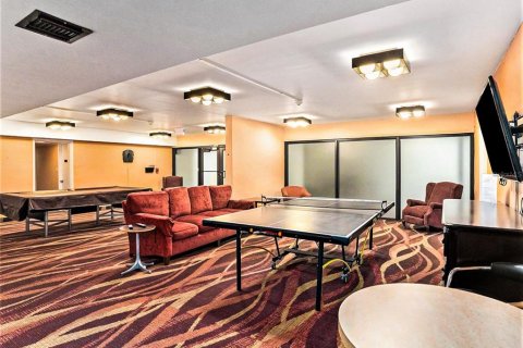 Condo in Tampa, Florida, 2 bedrooms  № 1198869 - photo 22