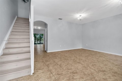 Condo in Miramar, Florida, 3 bedrooms  № 1979754 - photo 11