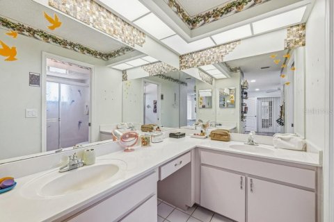 Villa ou maison à vendre à Spring Hill, Floride: 3 chambres, 180.97 m2 № 2390904 - photo 20