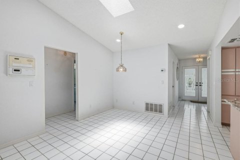 Villa ou maison à vendre à Spring Hill, Floride: 3 chambres, 180.97 m2 № 2390904 - photo 9