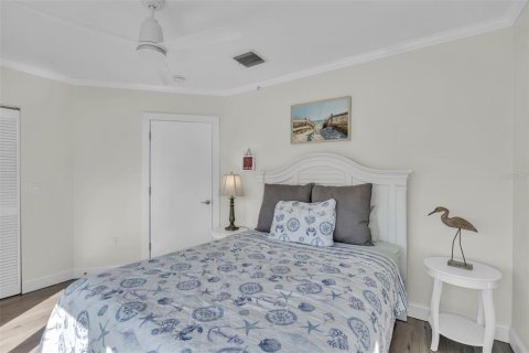 Townhouse in Longboat Key, Florida 2 bedrooms, 133.78 sq.m. № 2216867 - photo 27