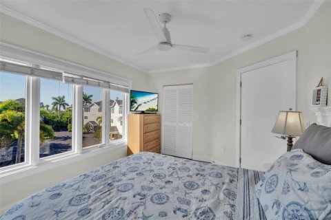 Townhouse in Longboat Key, Florida 2 bedrooms, 133.78 sq.m. № 2216867 - photo 29