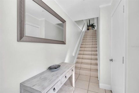 Townhouse in Longboat Key, Florida 2 bedrooms, 133.78 sq.m. № 2216867 - photo 30