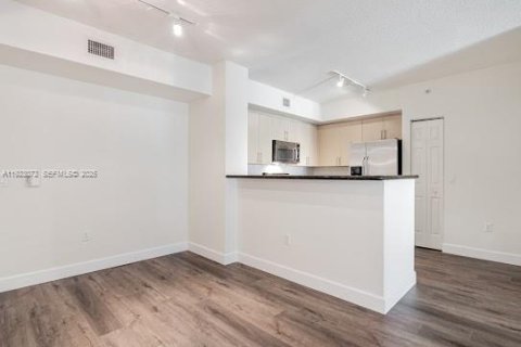 Copropriété à louer à Fort Lauderdale, Floride: 2 chambres, 111.11 m2 № 1976795 - photo 10