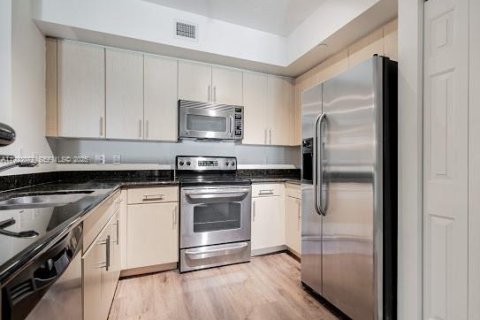 Copropriété à louer à Fort Lauderdale, Floride: 2 chambres, 111.11 m2 № 1976795 - photo 8