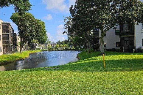 Condominio en venta en Saint Petersburg, Florida, 1 dormitorio, 80.82 m2 № 1591554 - foto 14