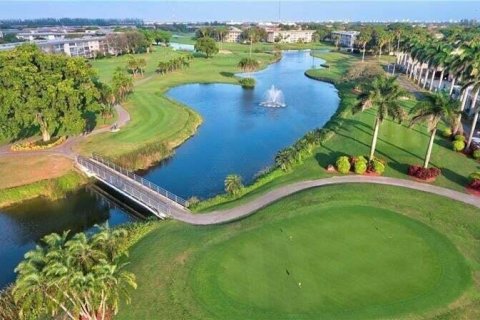 Condo in Coconut Creek, Florida, 1 bedroom  № 2259770 - photo 16