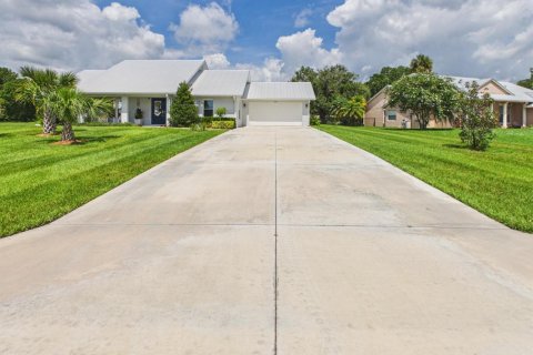 Villa ou maison à Okeechobee, Floride 3 chambres, 157.93 m2 № 2268188
