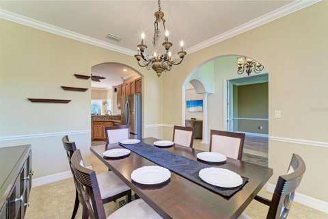 Villa ou maison à vendre à Rotonda, Floride: 3 chambres, 189.24 m2 № 2415590 - photo 25