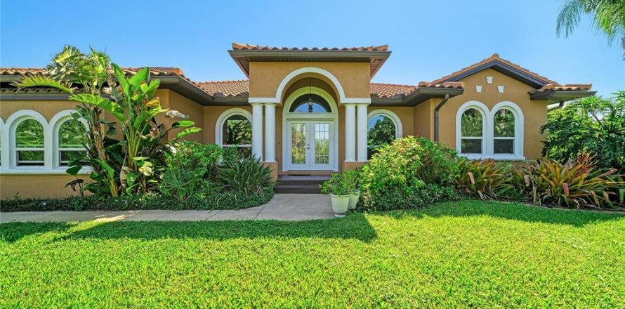 Villa ou maison à Rotonda, Floride 3 chambres, 189.24 m2 № 2415590
