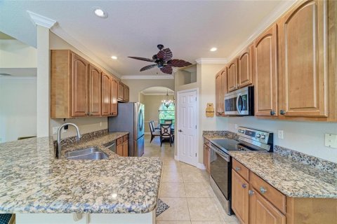 Villa ou maison à vendre à Rotonda, Floride: 3 chambres, 189.24 m2 № 2415590 - photo 18
