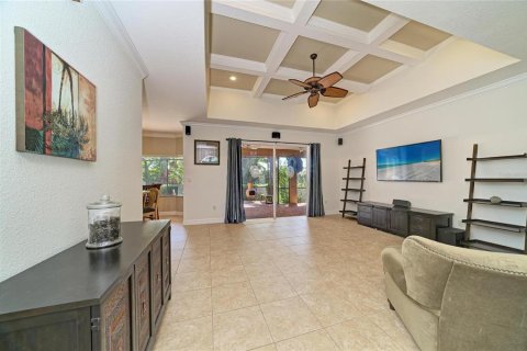 Villa ou maison à vendre à Rotonda, Floride: 3 chambres, 189.24 m2 № 2415590 - photo 8