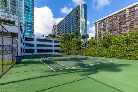 Condominio en venta en Miami, Florida, 1 dormitorio, 73.49 m2 № 1951343 - foto 21
