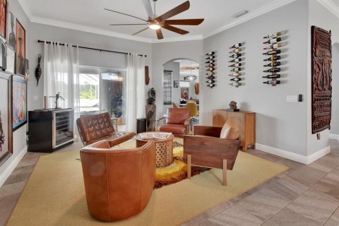 House in Deltona, Florida 5 bedrooms, 293.76 sq.m. № 1824208 - photo 6