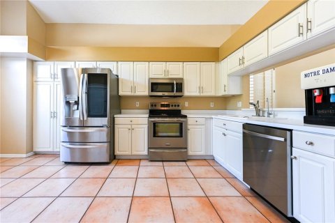 House in Oldsmar, Florida 3 bedrooms, 195 sq.m. № 2209990 - photo 10