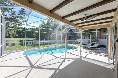 House in Oldsmar, Florida 3 bedrooms, 195 sq.m. № 2209990 - photo 24