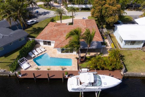 Casa en venta en Wilton Manors, Florida, 3 dormitorios, 165.83 m2 № 964003 - foto 1
