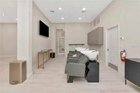Propiedad comercial en venta en Sarasota, Florida, 758.55 m2 № 2130557 - foto 28