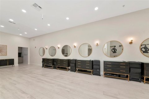 Propiedad comercial en venta en Sarasota, Florida, 758.55 m2 № 2130557 - foto 23
