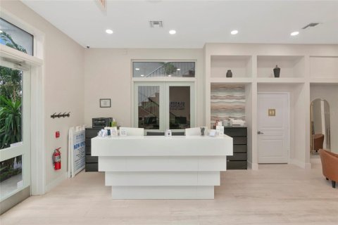 Propiedad comercial en venta en Sarasota, Florida, 758.55 m2 № 2130557 - foto 15