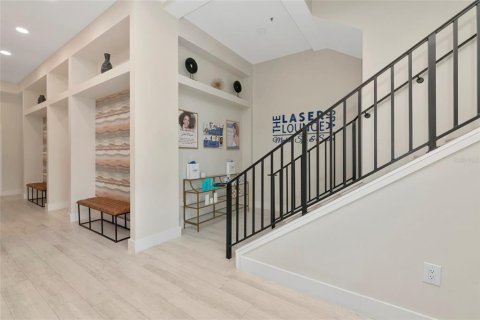 Propiedad comercial en venta en Sarasota, Florida, 758.55 m2 № 2130557 - foto 16