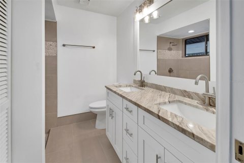 Casa en venta en Ormond Beach, Florida, 3 dormitorios, 187.76 m2 № 2220204 - foto 14