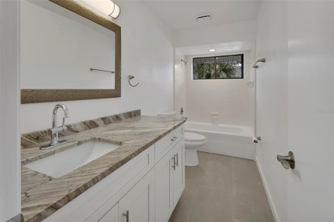 Casa en venta en Ormond Beach, Florida, 3 dormitorios, 187.76 m2 № 2220204 - foto 19