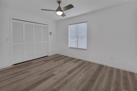 Casa en venta en Ormond Beach, Florida, 3 dormitorios, 187.76 m2 № 2220204 - foto 24