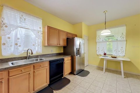House in Orlando, Florida 5 bedrooms, 252.88 sq.m. № 2389458 - photo 27