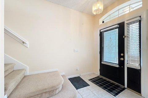House in Orlando, Florida 5 bedrooms, 252.88 sq.m. № 2389458 - photo 8