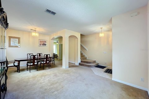 House in Orlando, Florida 5 bedrooms, 252.88 sq.m. № 2389458 - photo 14