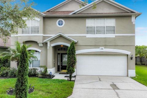 House in Orlando, Florida 5 bedrooms, 252.88 sq.m. № 2389458 - photo 2