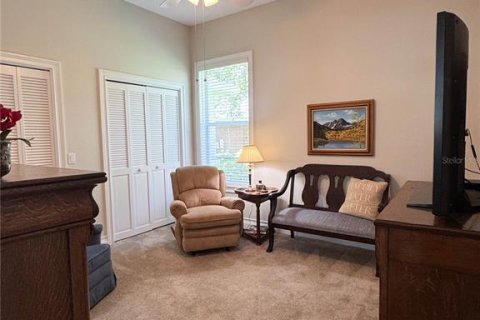 House in Temple Terrace, Florida 5 bedrooms, 319.21 sq.m. № 1798168 - photo 21