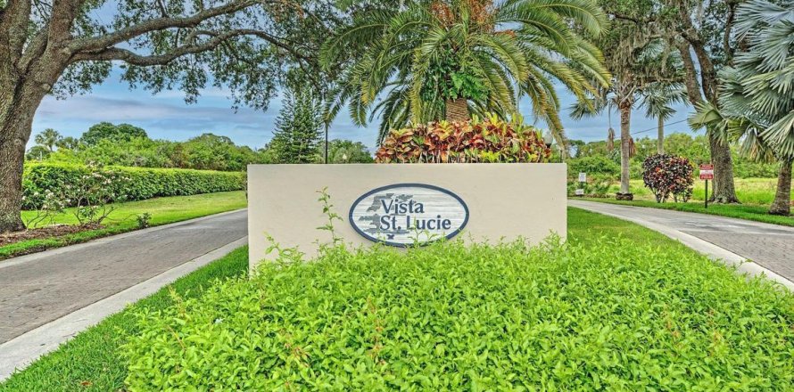 Condo in Port St. Lucie, Florida, 2 bedrooms  № 2382925