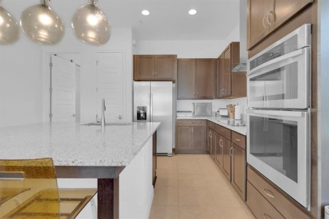 Townhouse in Orlando, Florida 3 bedrooms, 164.34 sq.m. № 1810358 - photo 15