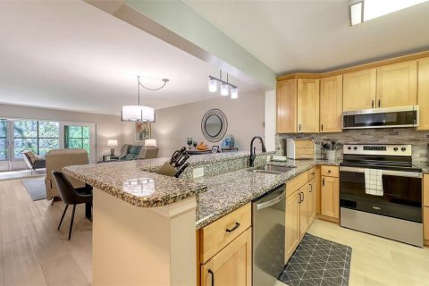 Condo in Bradenton, Florida, 2 bedrooms № 1718547 - photo 23
