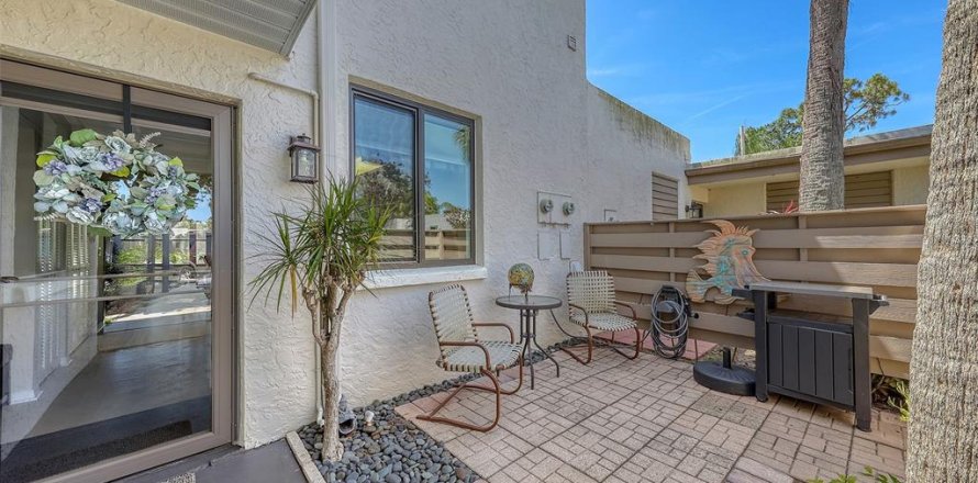 Condo in Bradenton, Florida, 2 bedrooms № 1718547