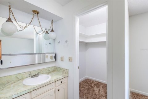 Casa en venta en Deltona, Florida, 3 dormitorios, 130.25 m2 № 1852797 - foto 13