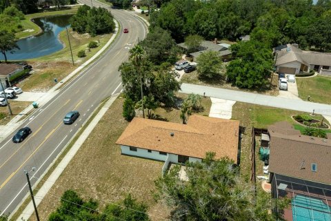 Casa en venta en Deltona, Florida, 3 dormitorios, 130.25 m2 № 1852797 - foto 3