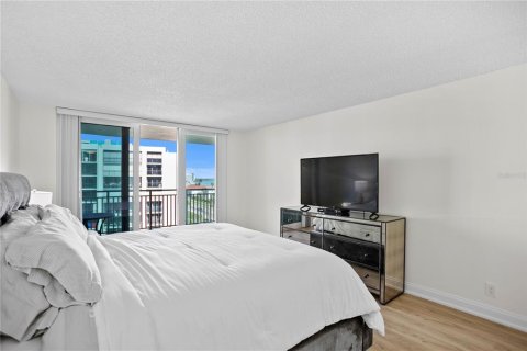 Condominio en venta en Clearwater, Florida, 2 dormitorios, 128.21 m2 № 1508336 - foto 27