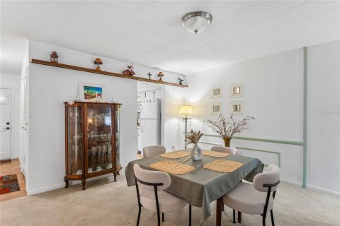 Купить виллу или дом в Клируотер, Флорида 6 комнат, 141.86м2, № 2123454 - фото 8