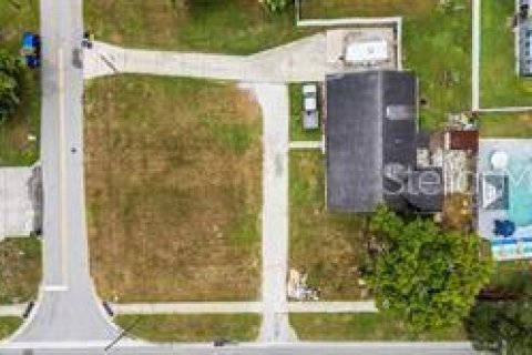 Duplex à vendre à Clearwater, Floride: 3 chambres, 137.68 m2 № 2203427 - photo 4