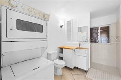 Duplex à vendre à Clearwater, Floride: 3 chambres, 137.68 m2 № 2203427 - photo 15