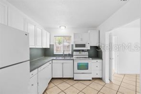 Duplex à vendre à Clearwater, Floride: 3 chambres, 137.68 m2 № 2203427 - photo 21