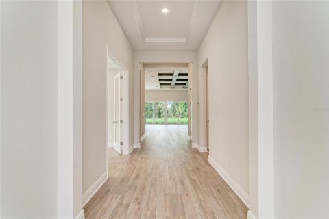 House in Sarasota, Florida 3 bedrooms, 256.04 sq.m. № 2202269 - photo 11