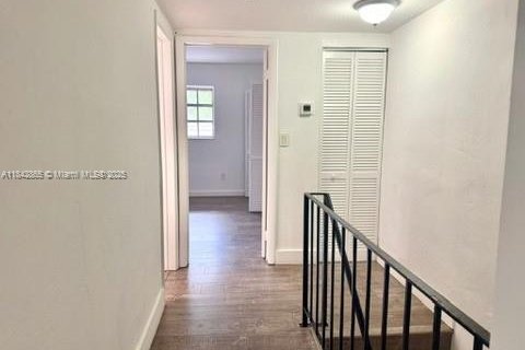 Condo in Miami, Florida, 2 bedrooms  № 1888869 - photo 8
