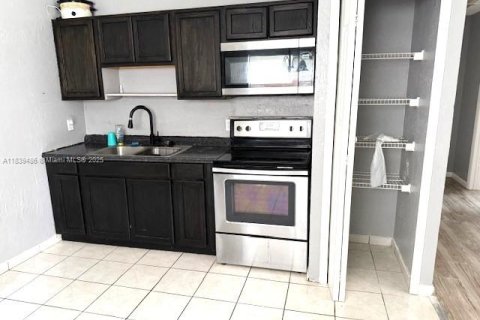 House in Sebring, Florida 2 bedrooms № 1828231 - photo 7