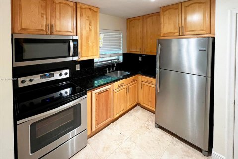 Copropriété à vendre à Oakland Park, Floride: 2 chambres, 56.58 m2 № 1963472 - photo 6