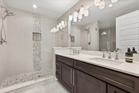 Condo in Montverde, Florida, 2 bedrooms  № 2213082 - photo 13